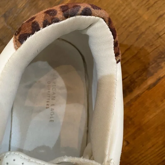 American Eagles Tennis Shoes, Size 9 - Picture 6 of 8